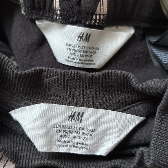 H&M kid’s dragon print sweatshirt & sweatpants set - Picture 4 of 4